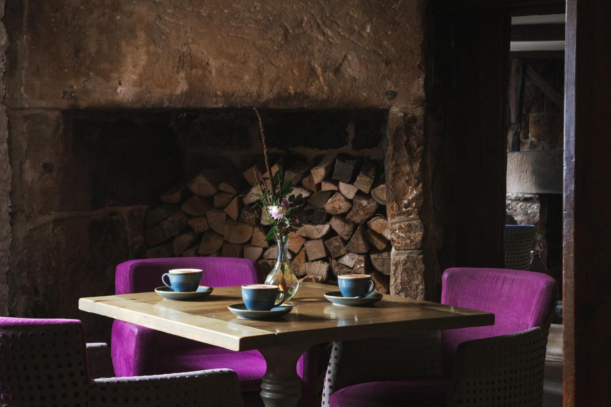 The Beeley Inn - Chatsworth Exterior photo